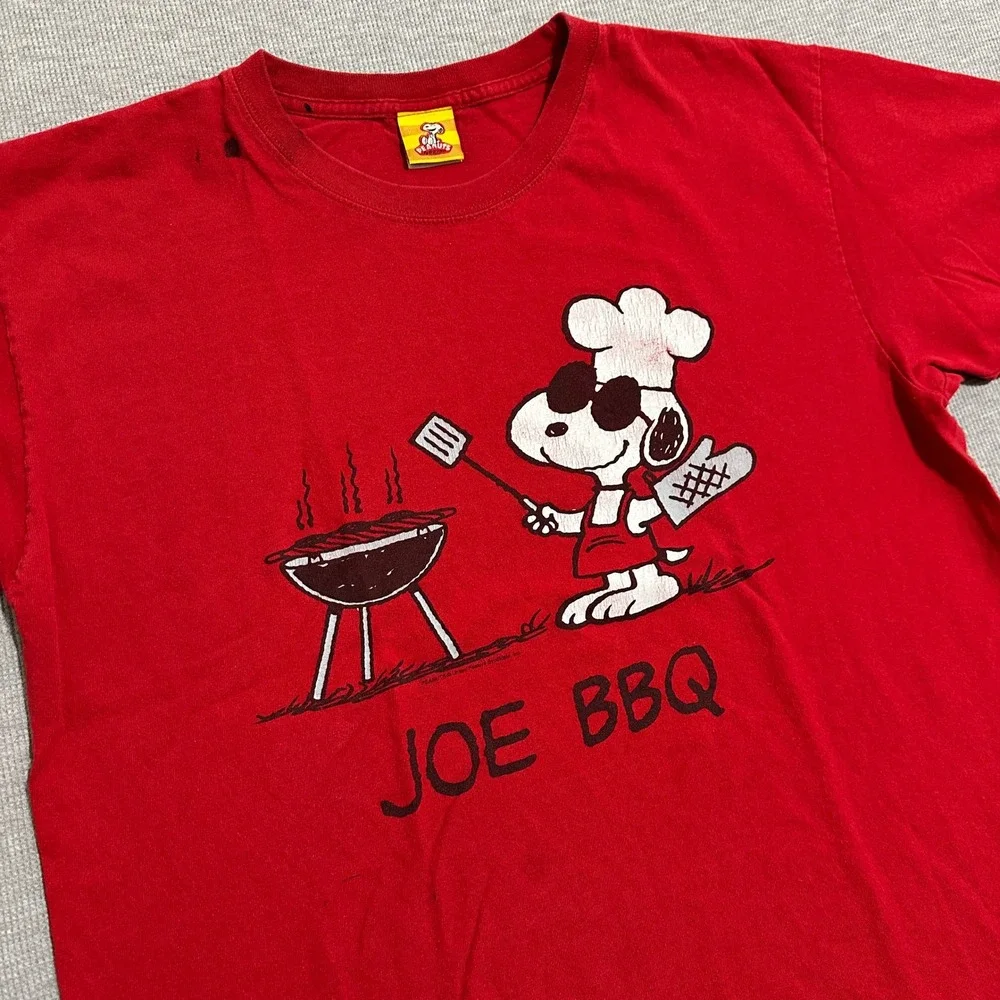Y2K Peanuts Snoopy Joe BBQ Grilling Chef Graphic Tee Red Heavyweight Mens‎ Large